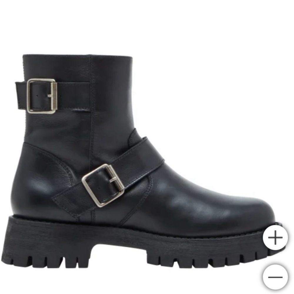 Steve Madden Black Leather Combat Boots-NIB